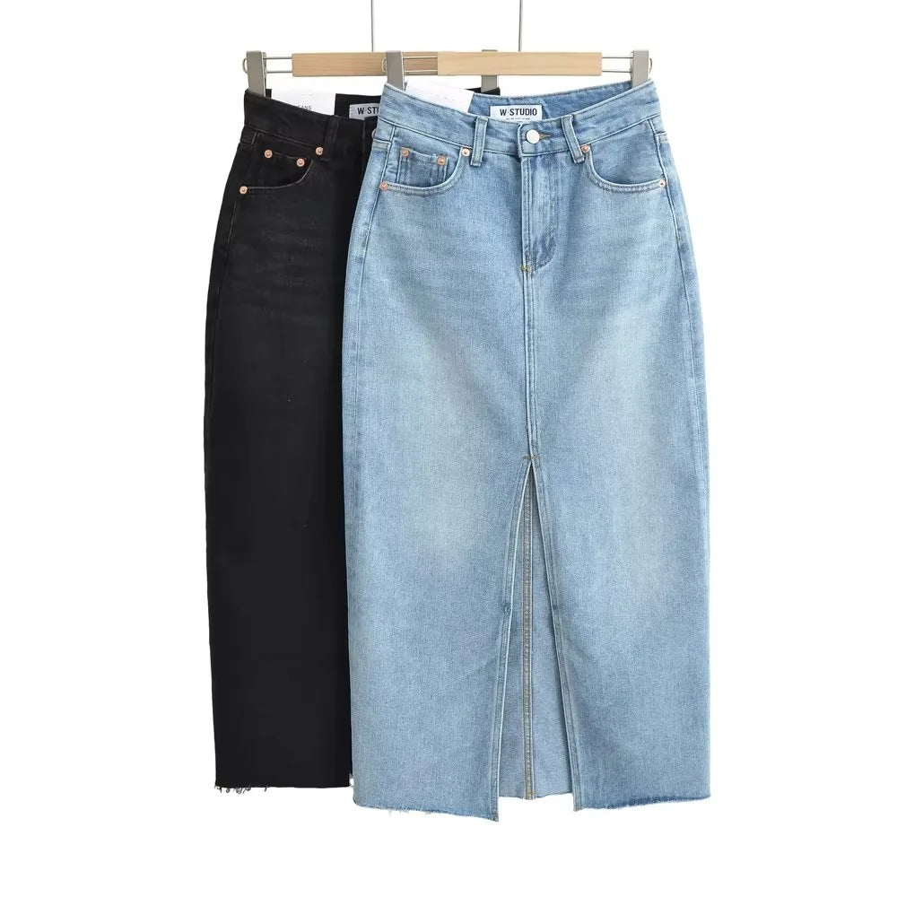 Chic Frayed High-Slit Denim Skirt